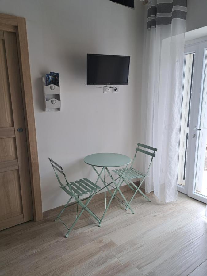 Il Ceppo Sui Sentieri Per Amalfi Bed & Breakfast Pimonte Exterior photo